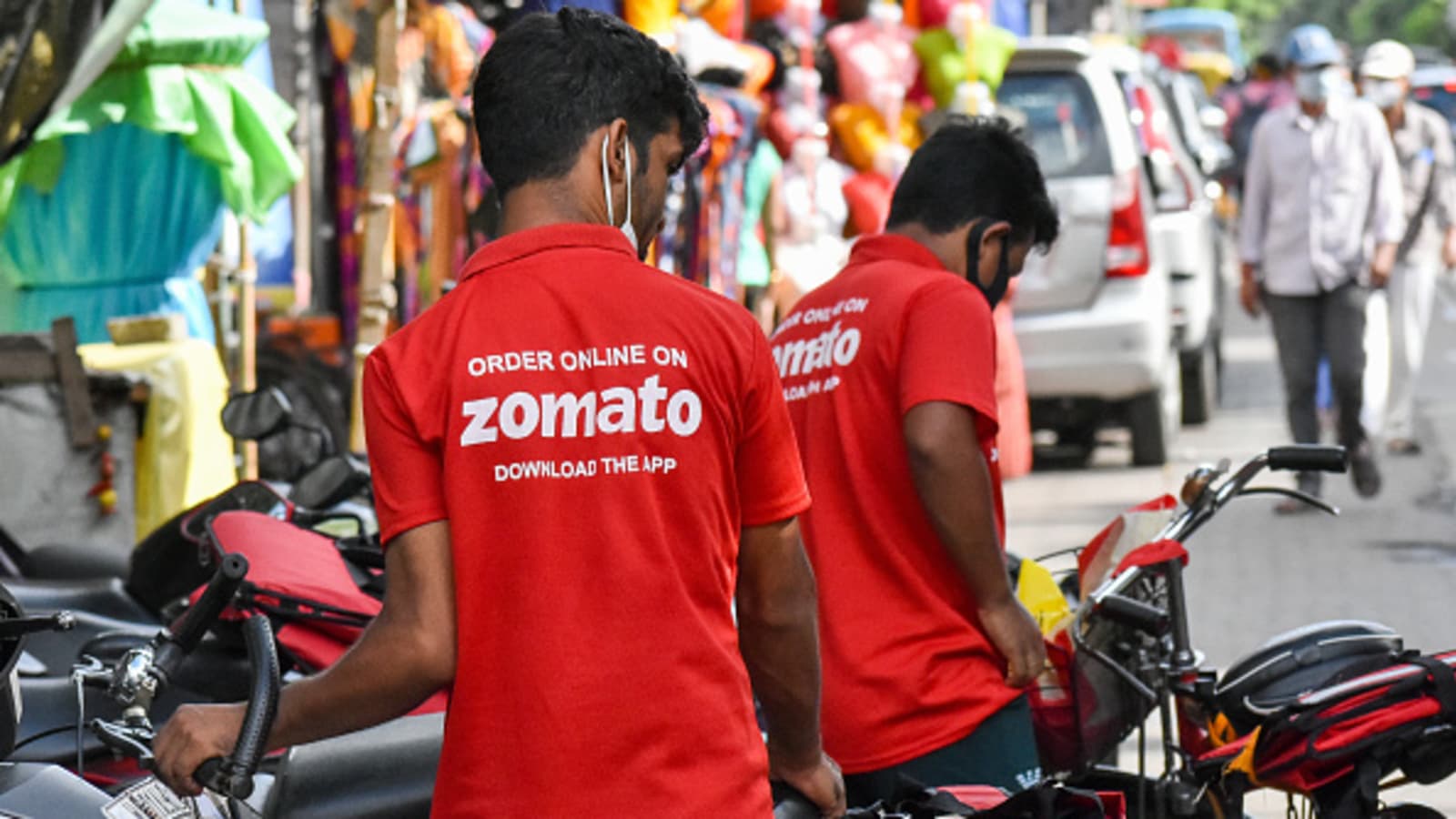 Swiggy, Zomato to collect 5% GST from customers starting 1st Jan, 2022.