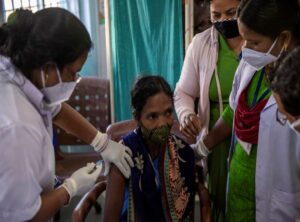 More than 12.3 lakh 15-18 year olds given Covid-19 vaccine doses till 3 pm : Govt
