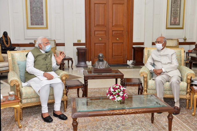 PM Narendra Modi with President Ram Nath Kovind. File photo: Twitter/@rashtrapatibhvn
